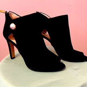 Louise et Cie Black Heeled Ankle Boots